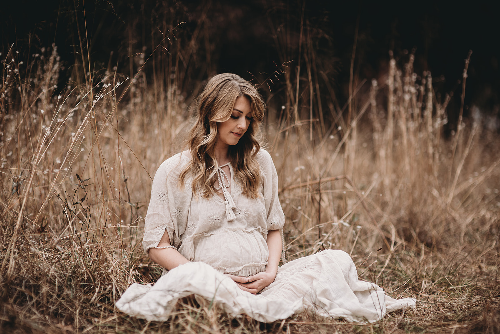 Earthy Maternity Session featured on Nashville Baby Guide