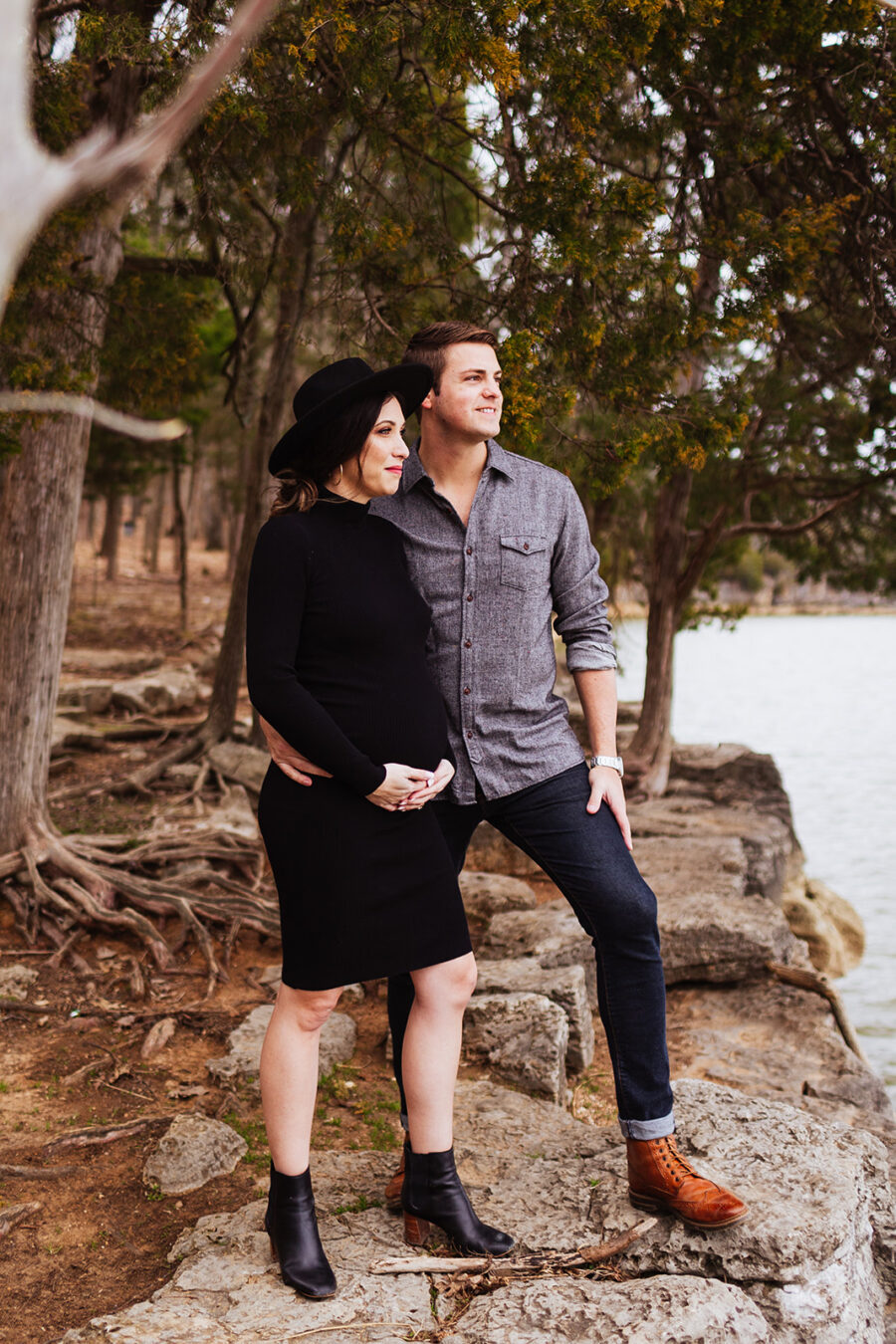 Shoreline Maternity Session from Emily Green Creative featured on Nashville Baby Guide