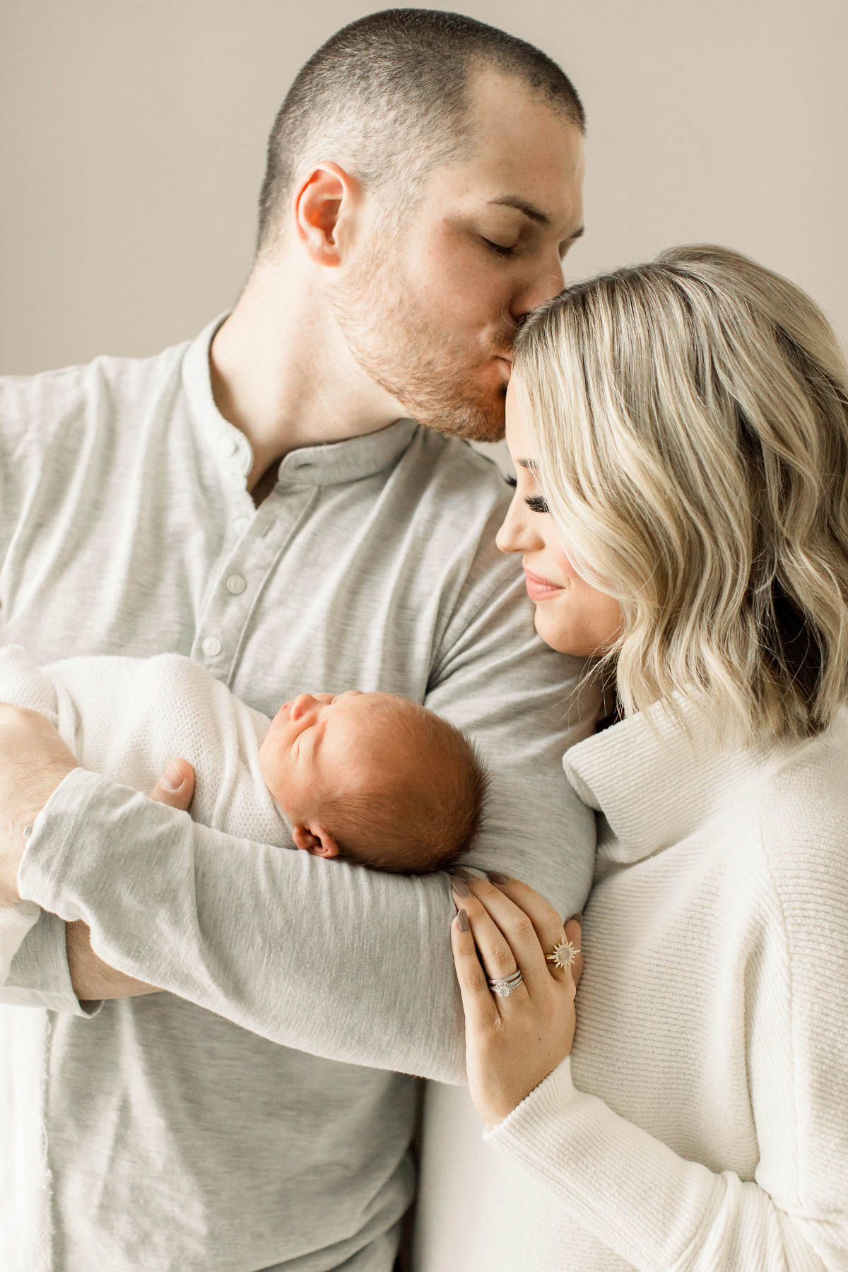 Natural Newborn Session by Jenny Cruger Photography featured on Nashville Baby Guide