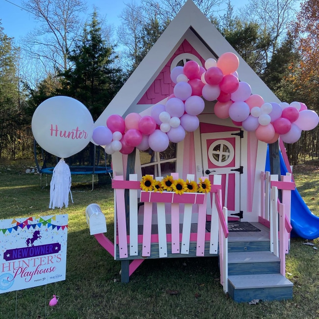 Hunter’s Pink Playhouse Make a Wish Event from Balloon Babe