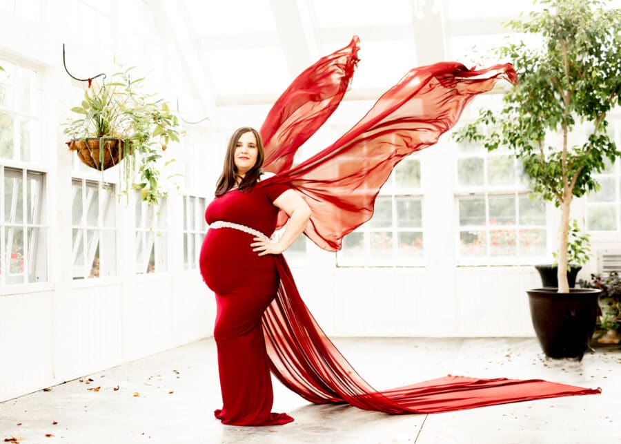 Creative maternity photo session by Art Inspired Images