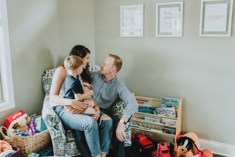 Candid family photos | Nashville Baby Guide