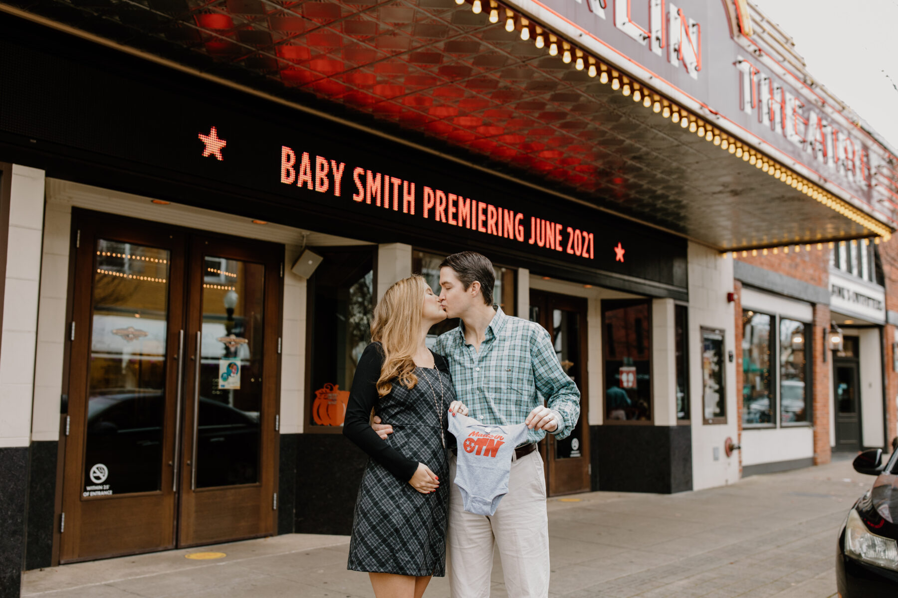 Adorable Franklin Theatre Baby Announcement Session by Tara Winstead Photography