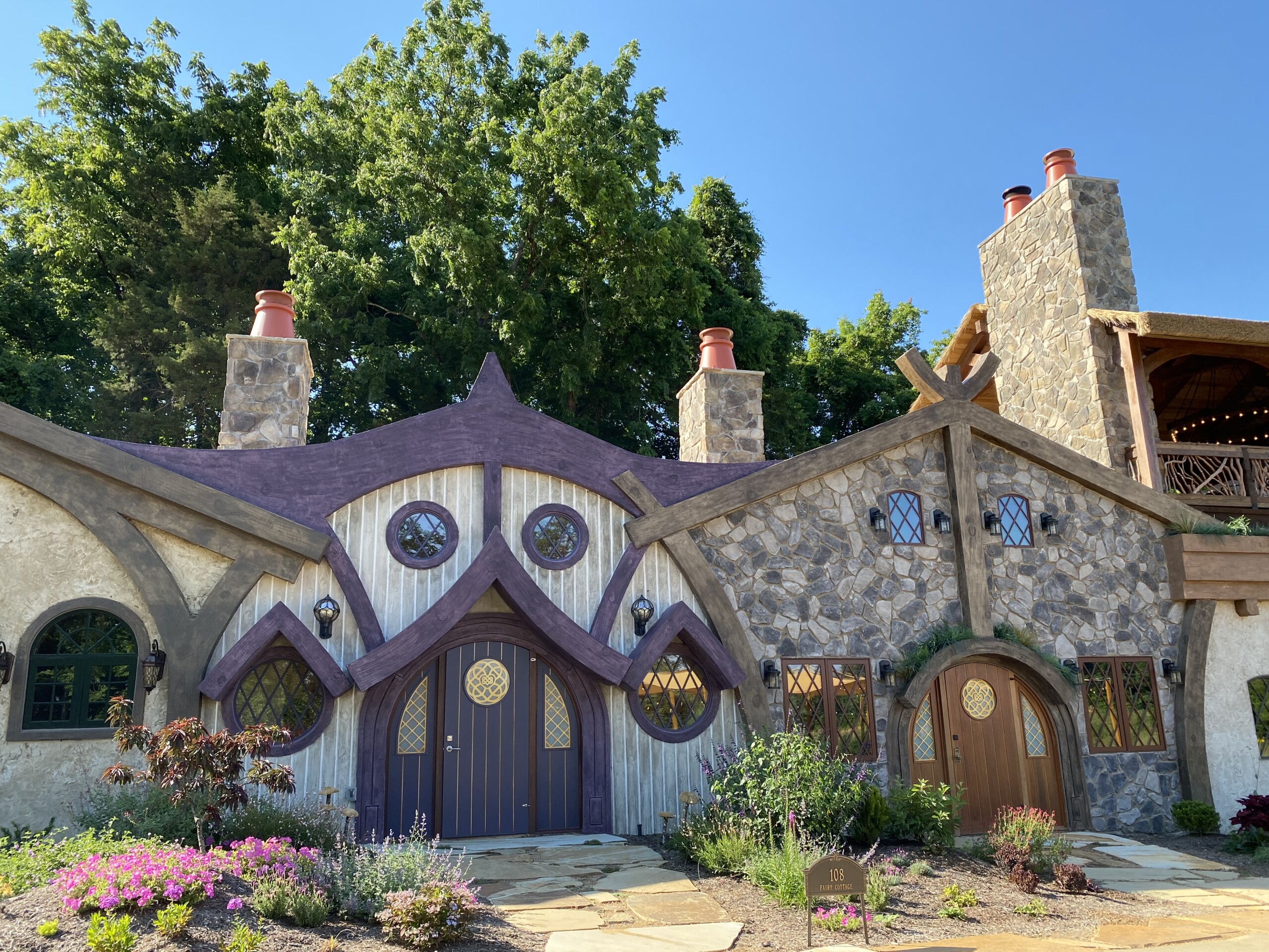 Ancient Lore Village – A Great Family Getaway in Knoxville, TN