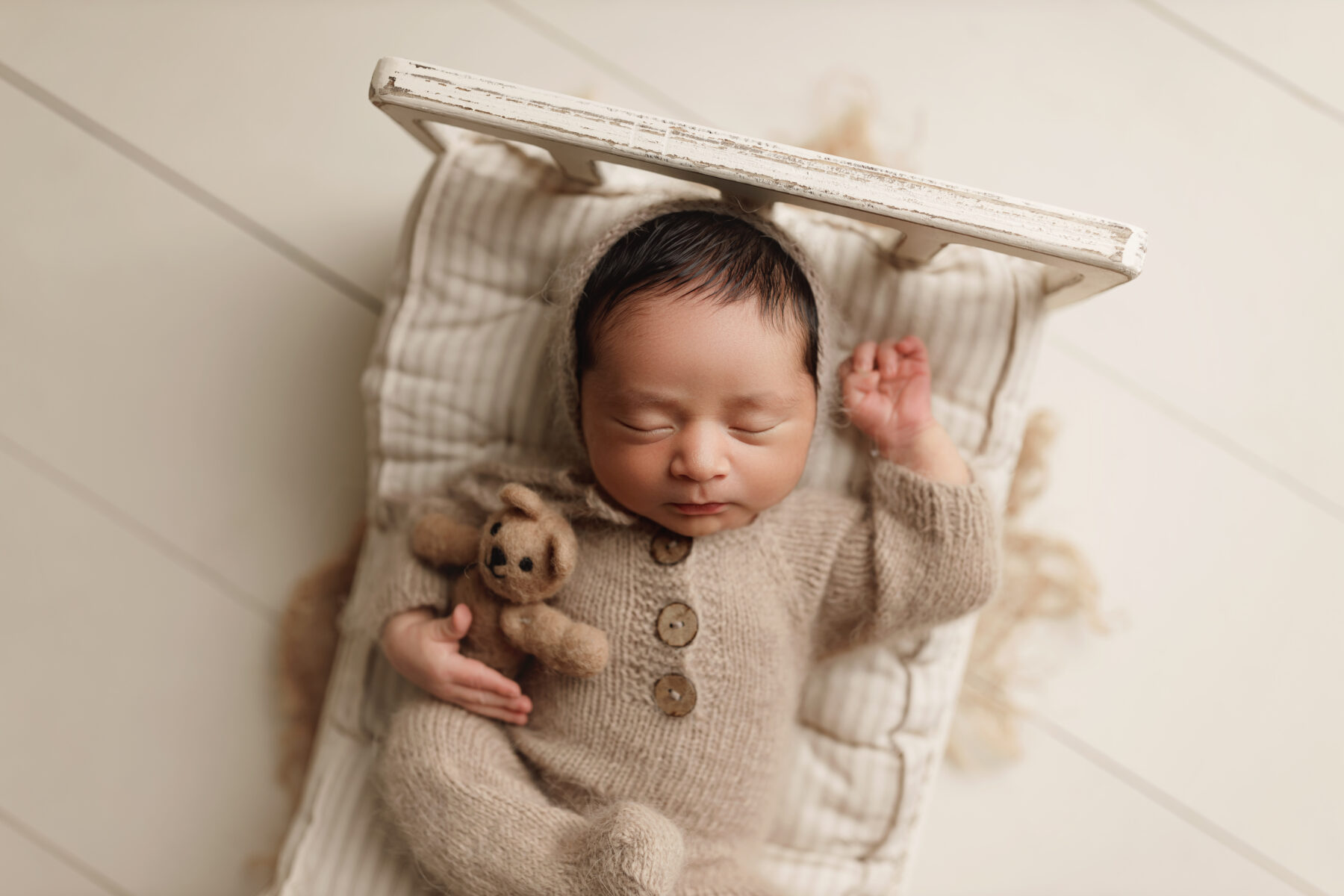 Newborn session with Evie Lynn Photography | Nashville Baby Guide