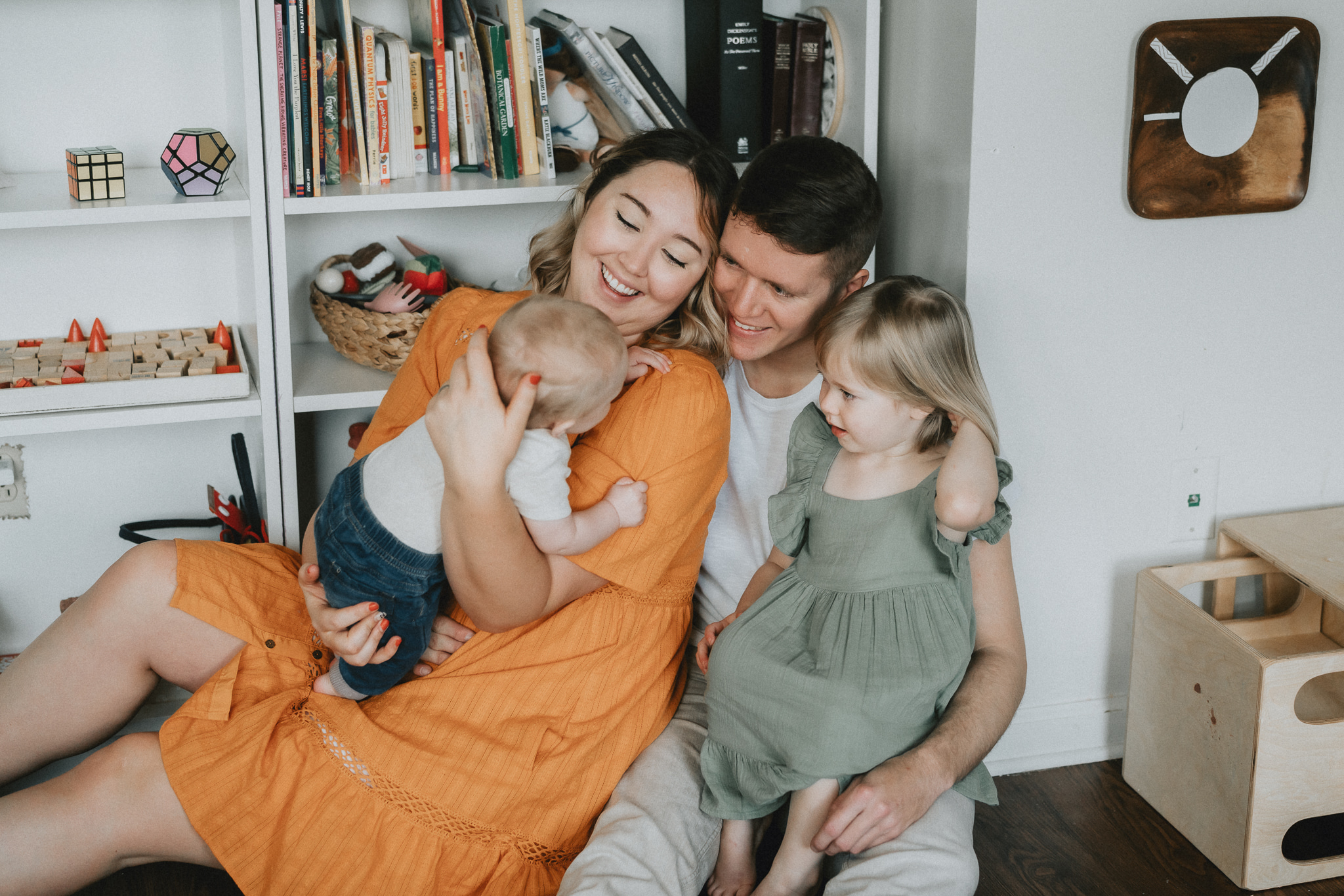 Relaxed In-Home Family Session with Five Pence Photography