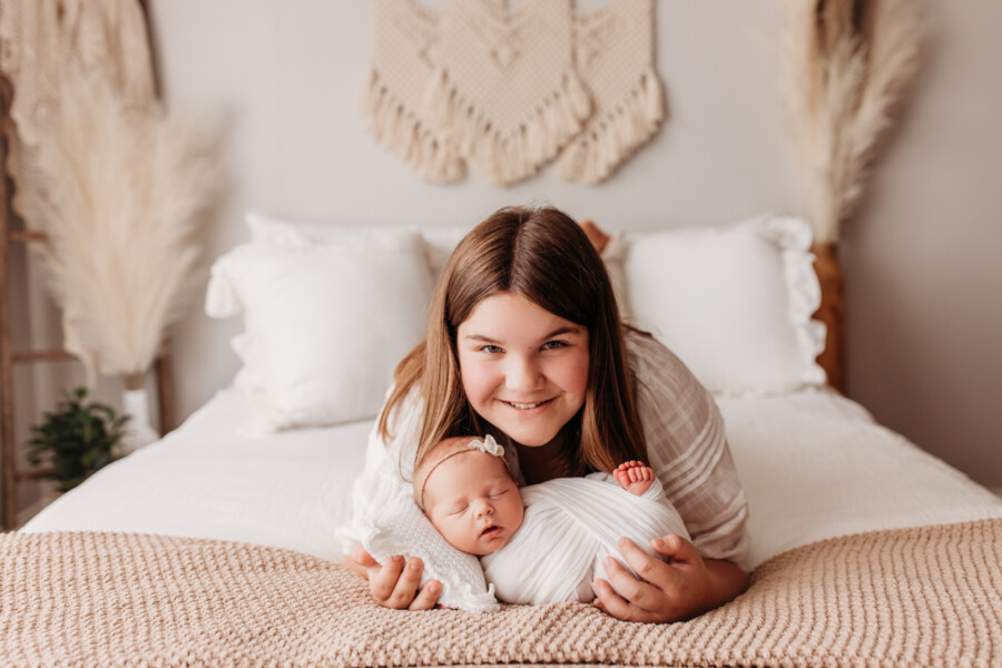 Soft and Sweet Newborn Session with Evie Lynn Photography